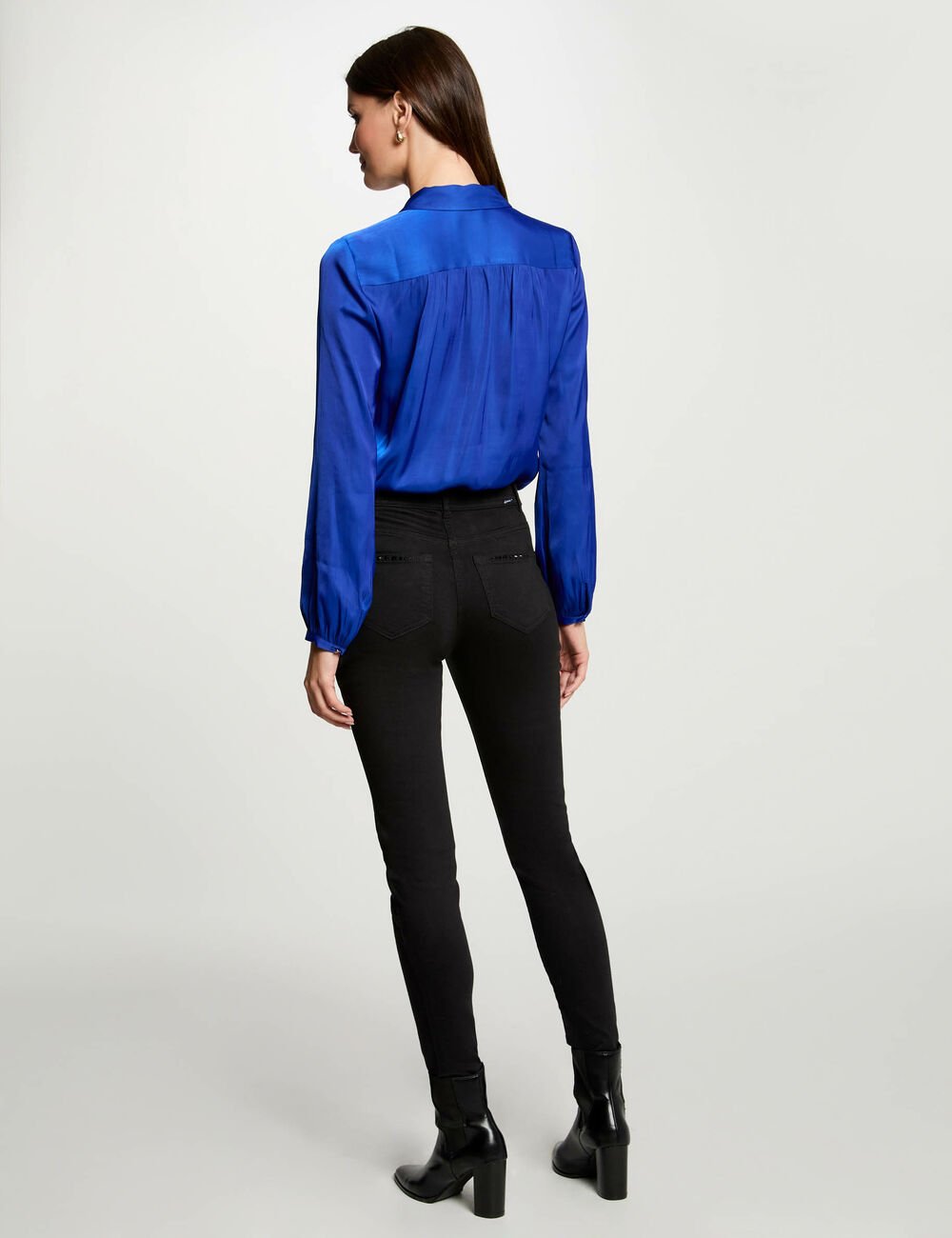chemise-manches-longues-satin-bleu-femme-vue2-32536301008720982