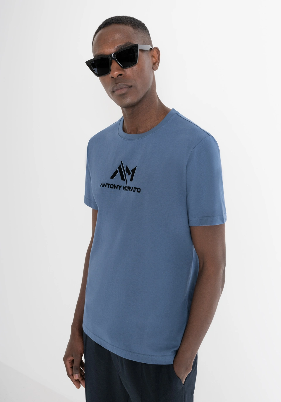 MMKS02448-FA100240-7129_02