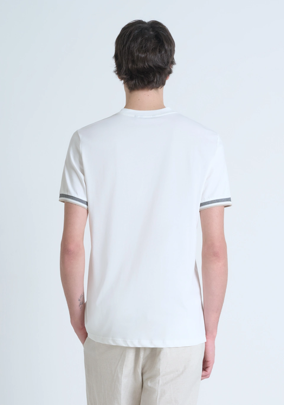 MMKS02485-FA100258-1011_02