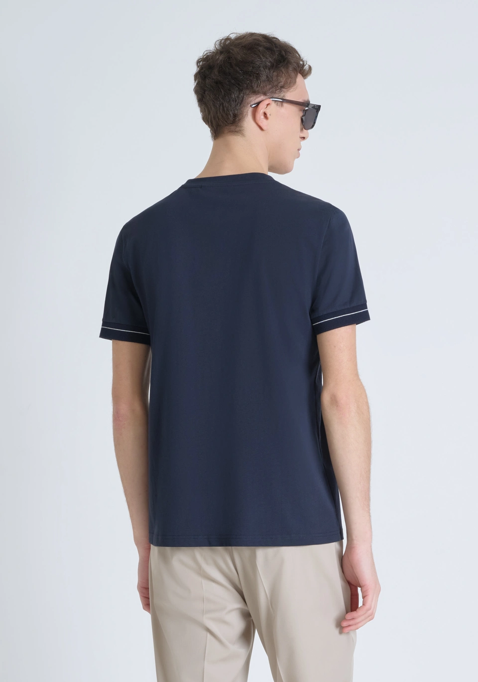 MMKS02496-FA100240-7139_02