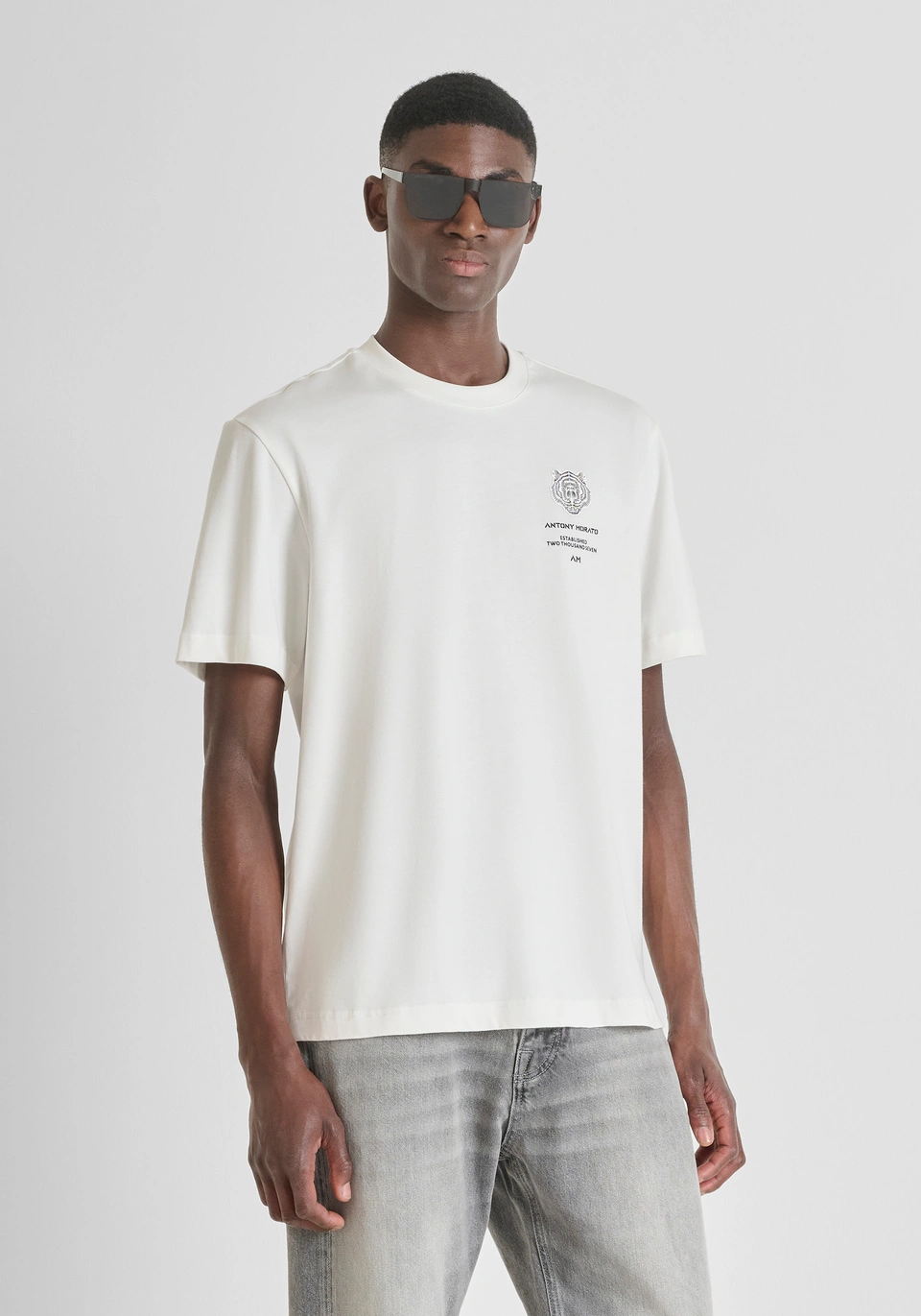 MMKS02541-FA100239-1011_02